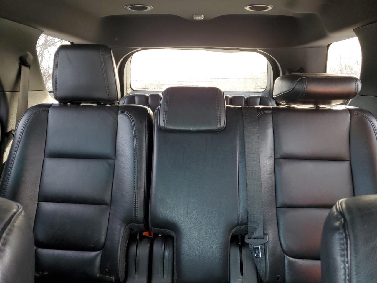 2012 Ford Explorer - Image 10