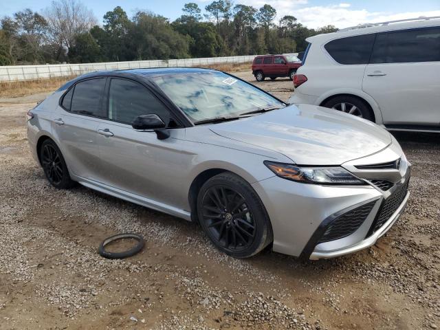  TOYOTA CAMRY 2022 Сріблястий