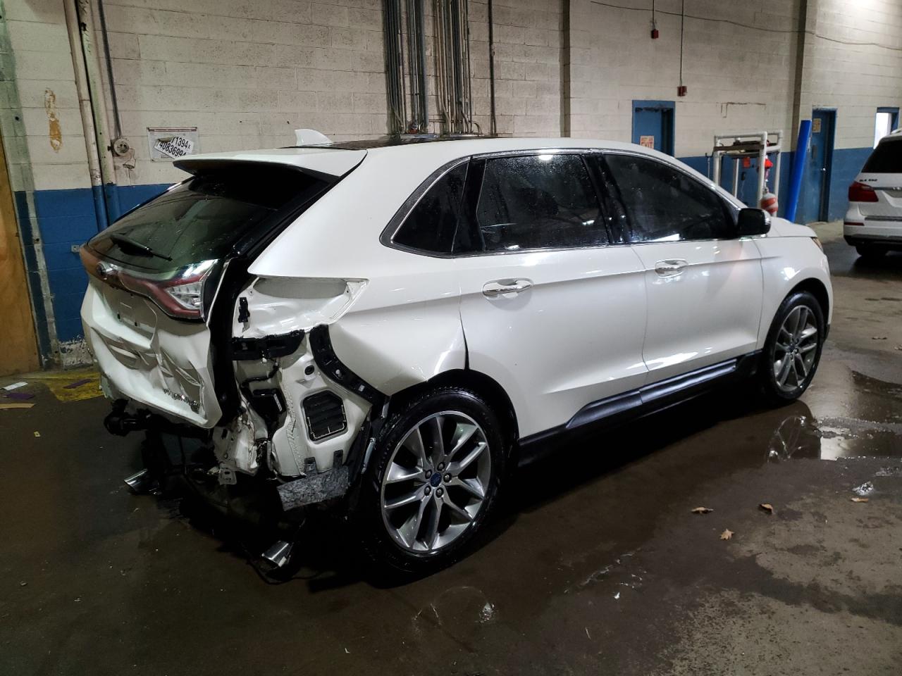 2015 Ford Edge - Image 3