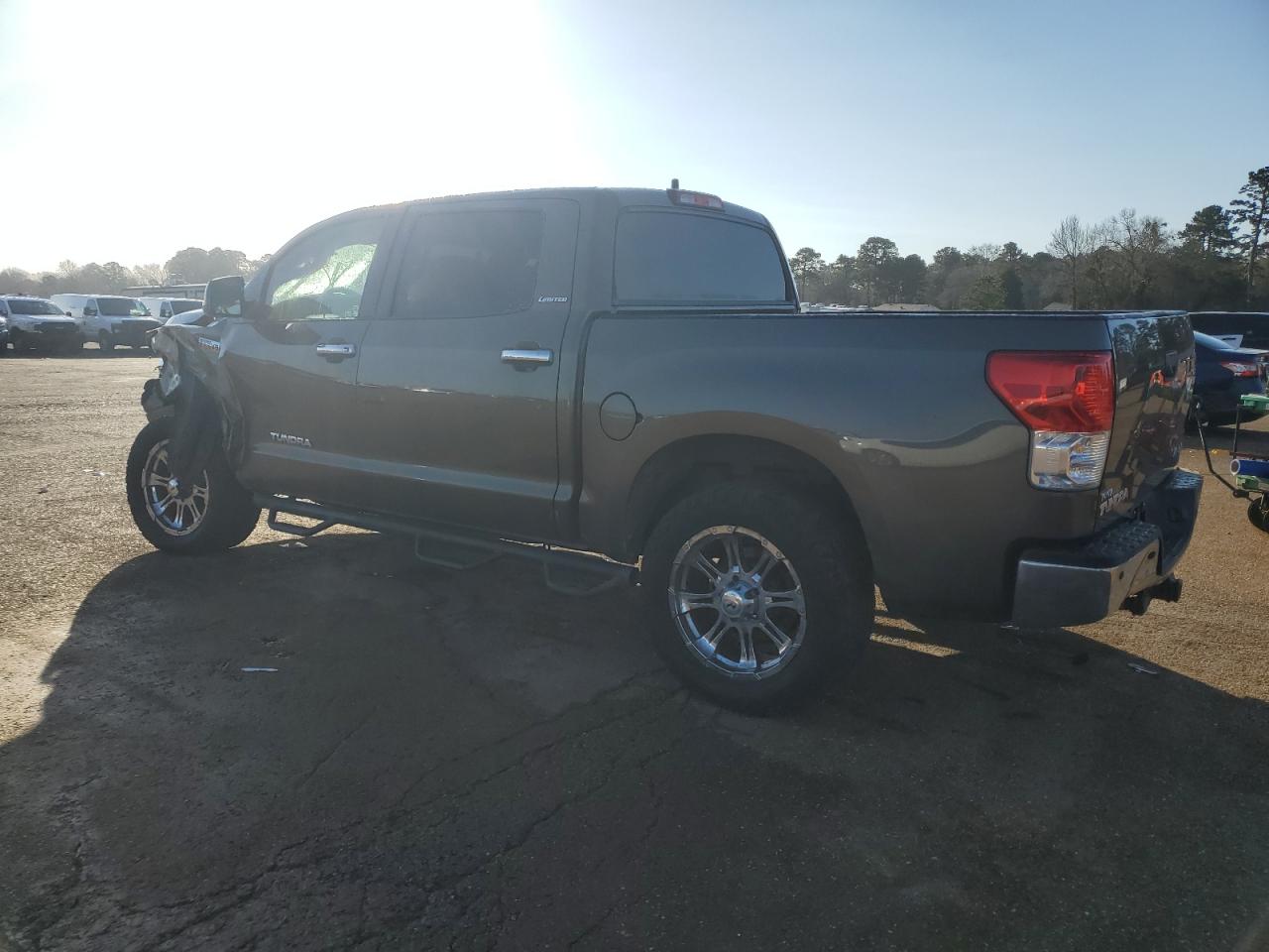 2011 Toyota Tundra - Image 2