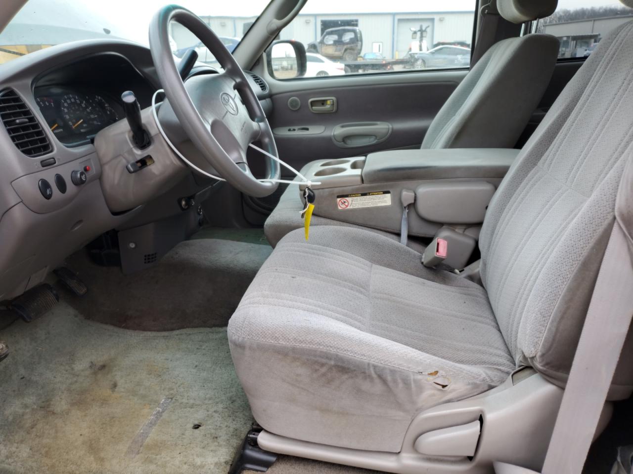 2000 Toyota Tundra - Image 7