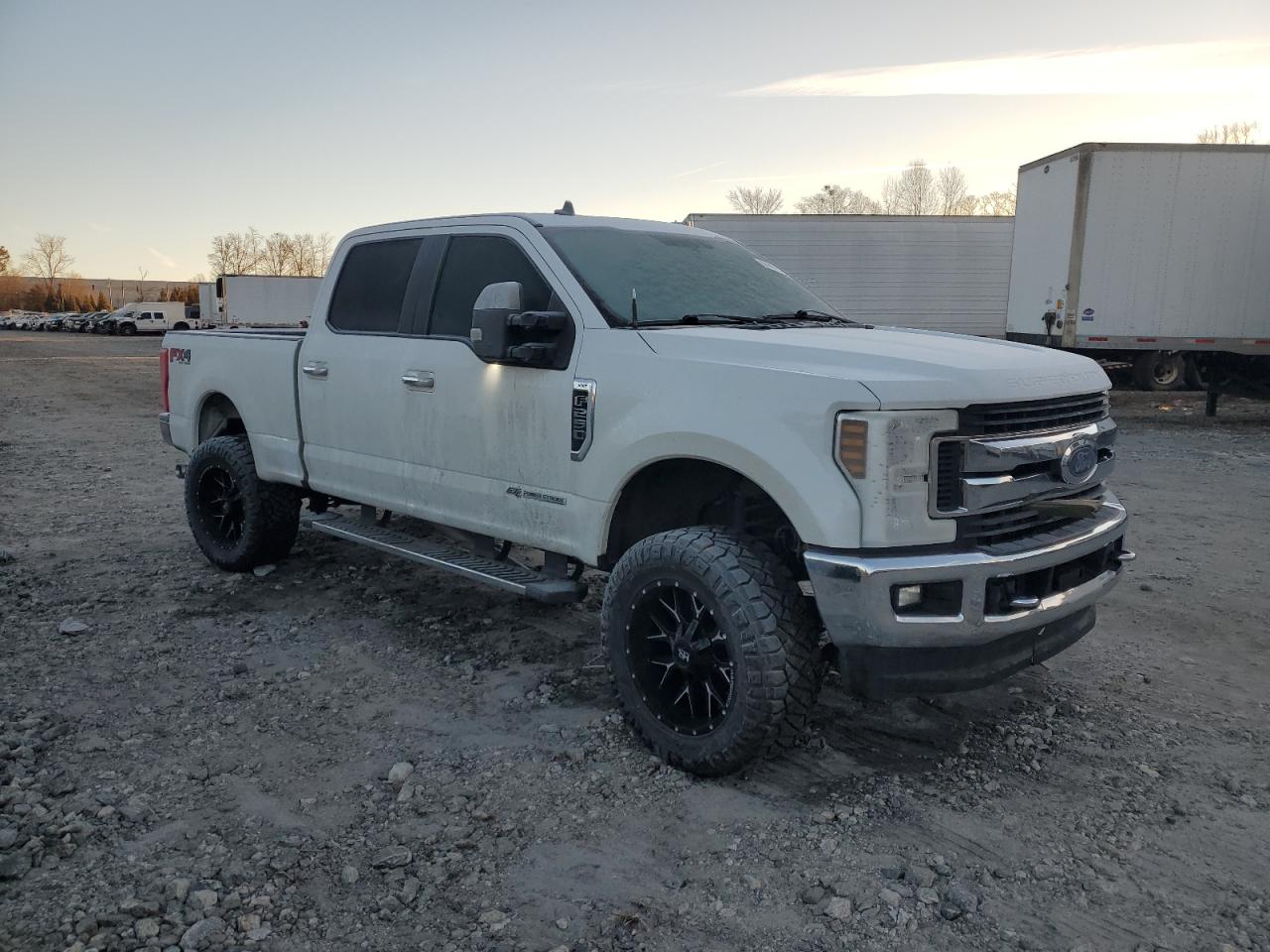 2019 Ford F250 - Image 4