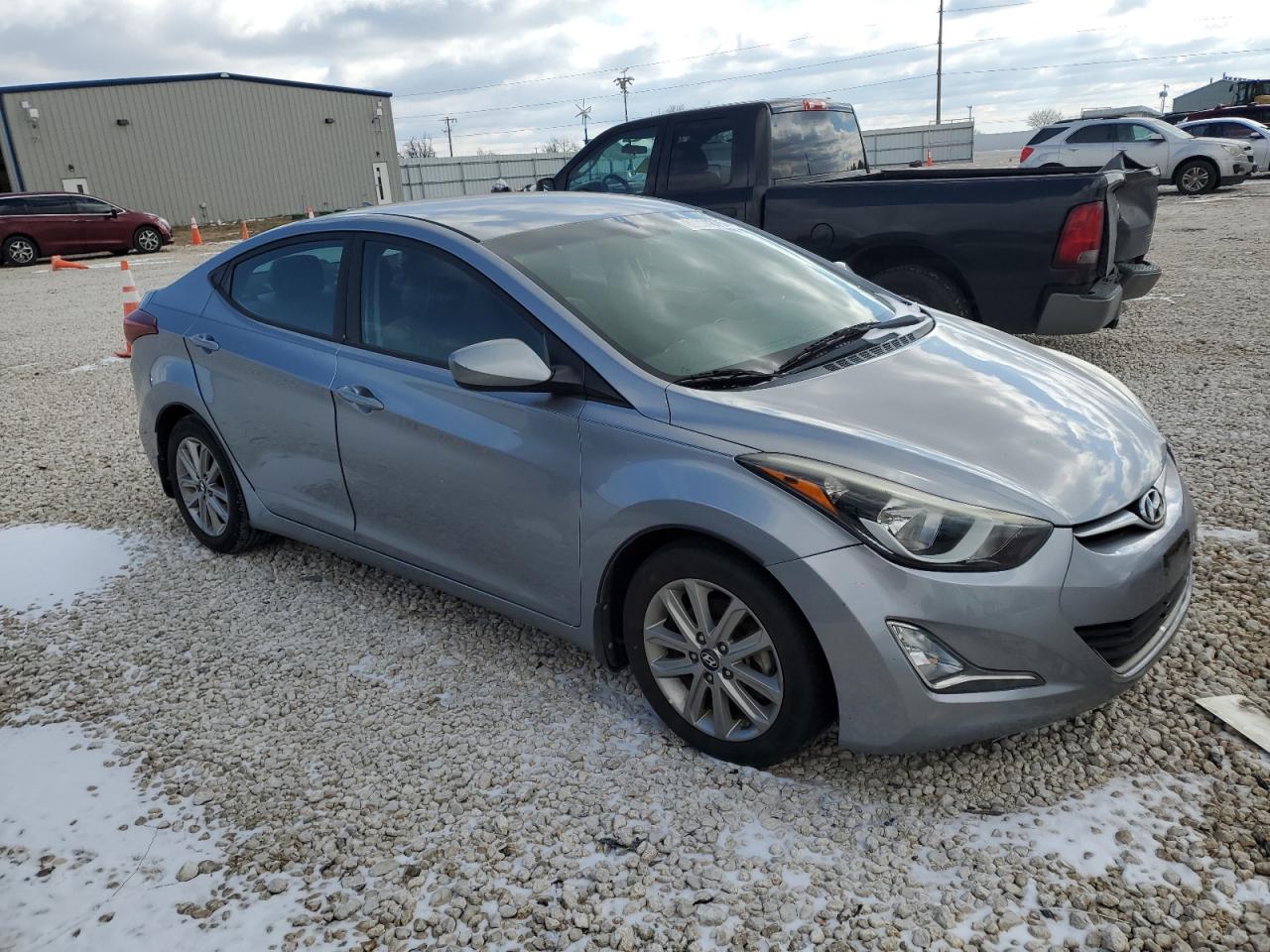 2016 Hyundai Elantra - Image 4