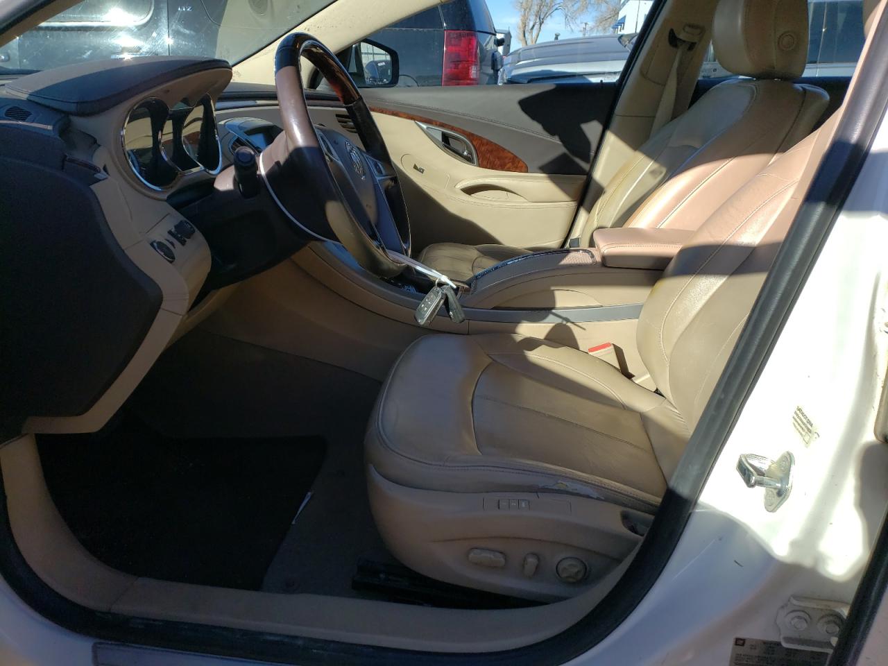 2011 Buick LaCrosse - Image 8
