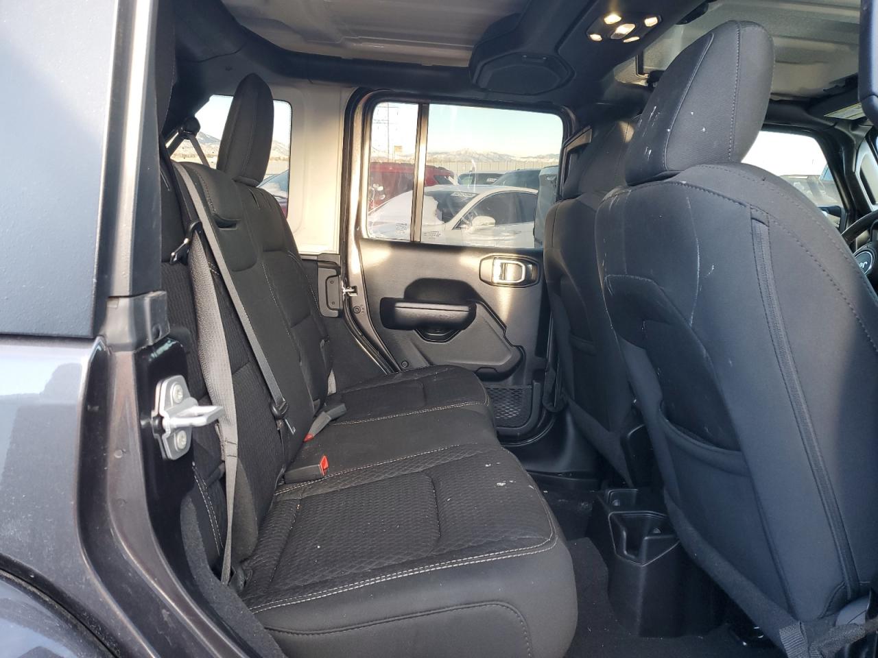 2021 Jeep Wrangler - Image 12