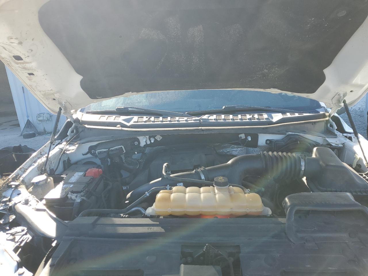 2016 Ford F-150 - Image 11