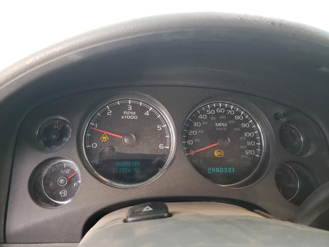 2007 Chevrolet Suburban - Image 9