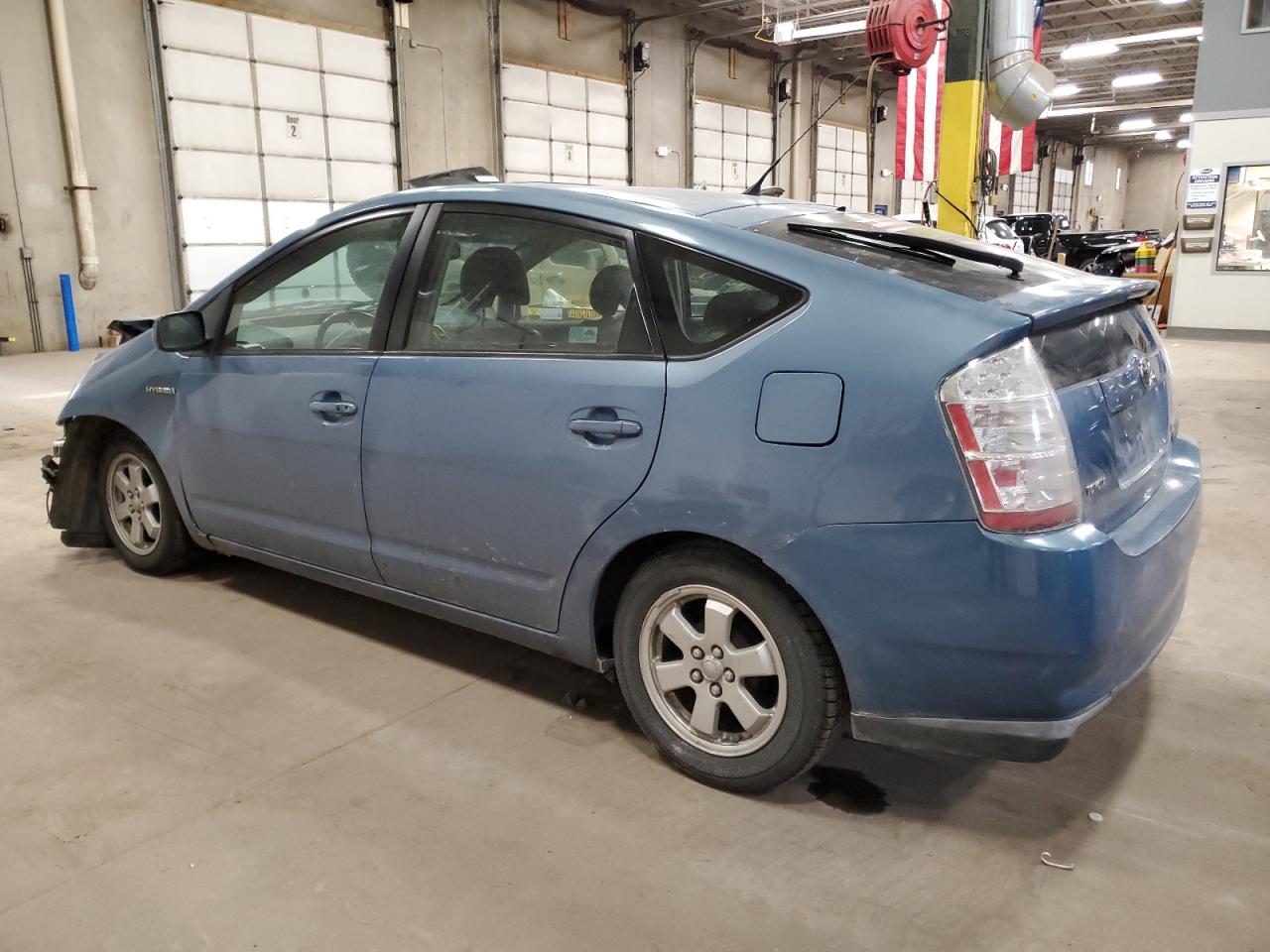 2008 Toyota Prius - Image 2