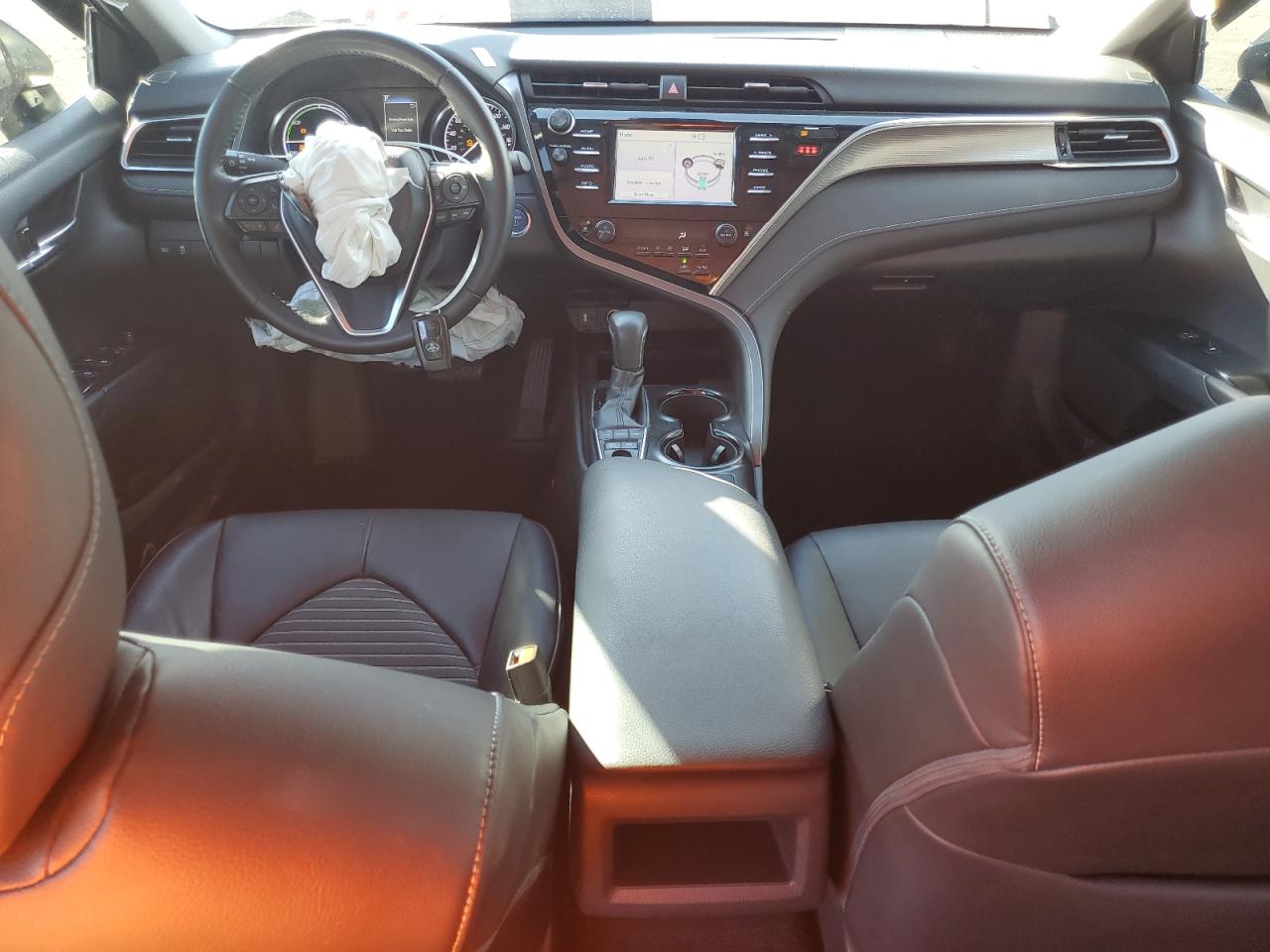 2018 Toyota Camry - Image 8