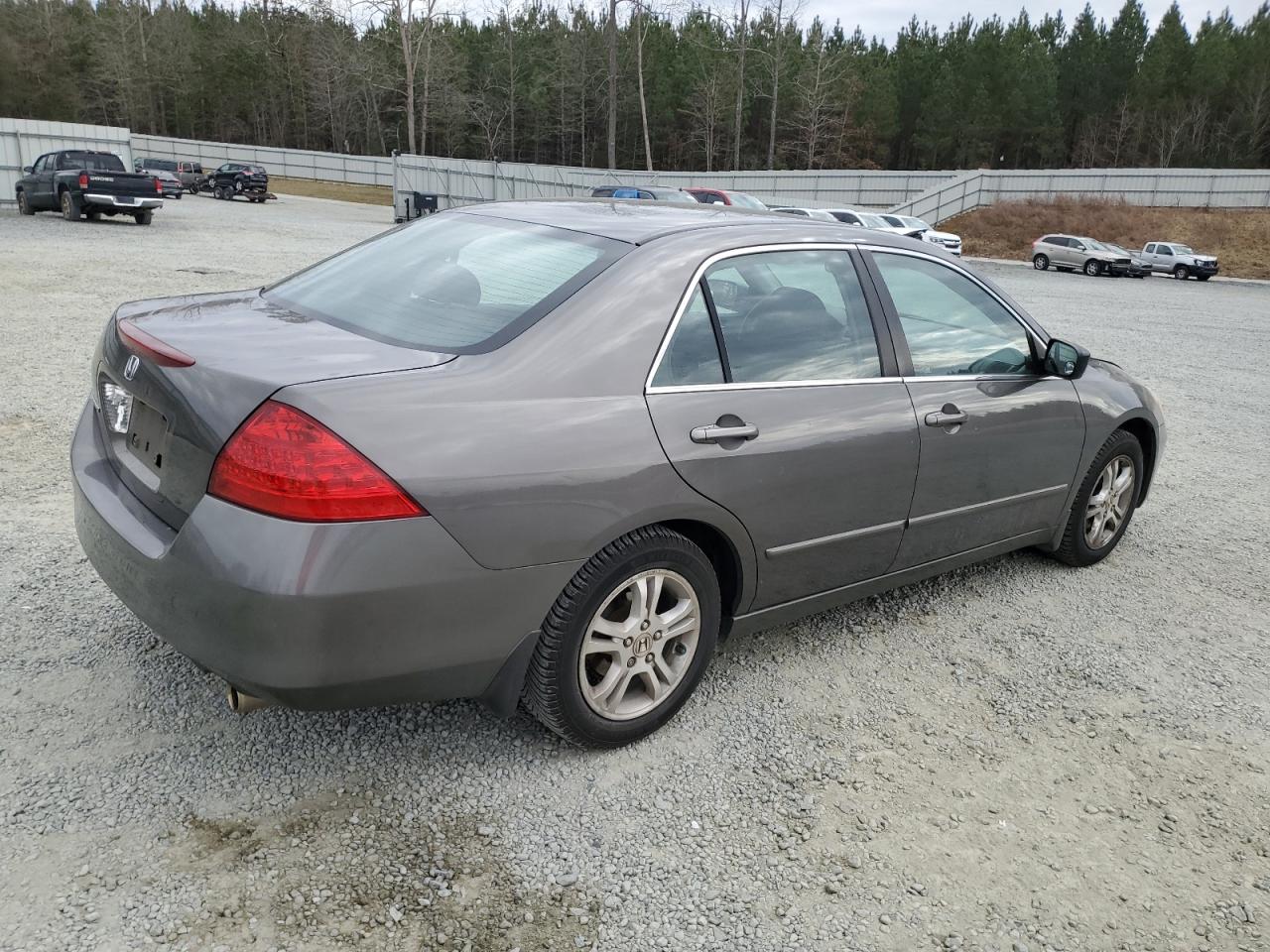 2006 Honda Accord - Image 3