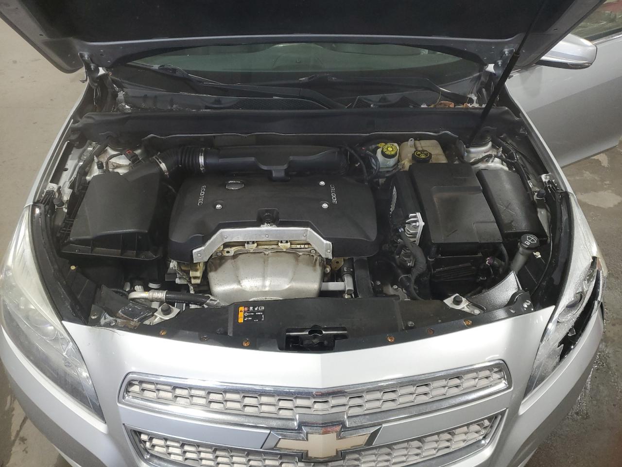 2013 Chevrolet Malibu - Image 12