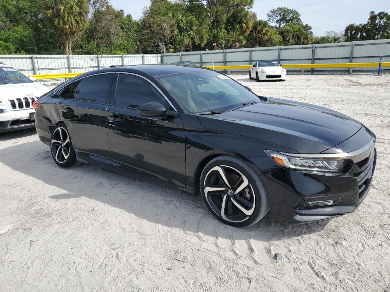 2019 Honda Accord - Image 4