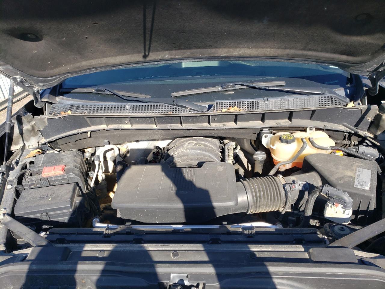 2019 Chevrolet Silverado - Image 11