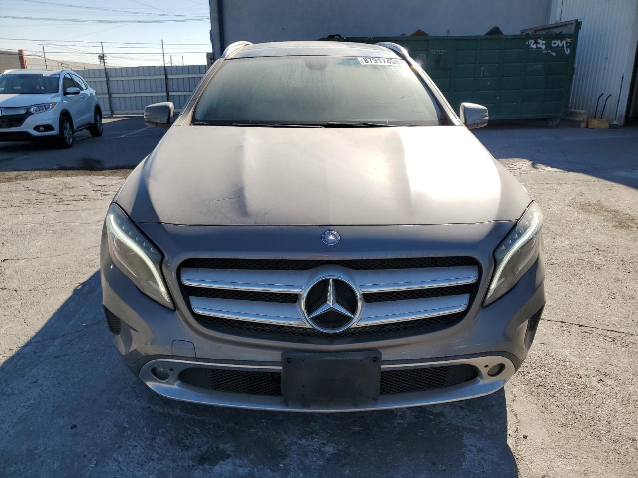 VIN WDCTG4EB4FJ175777 2015 MERCEDES-BENZ GLA-CLASS no.5