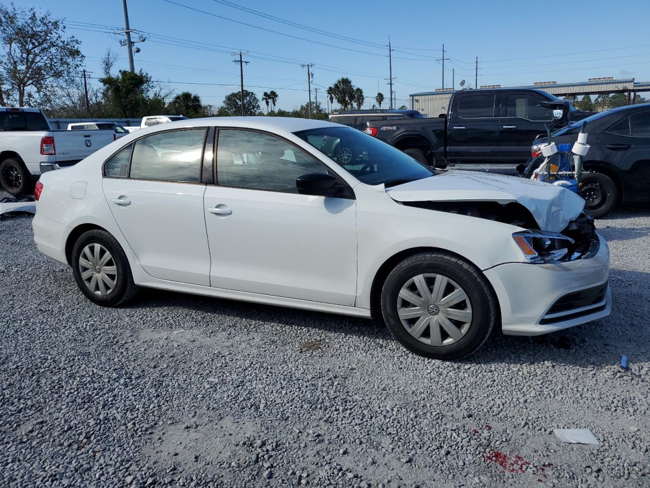 2015 Volkswagen Jetta - Image 4