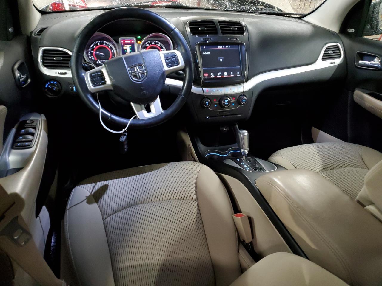 2011 Dodge Journey - Image 8