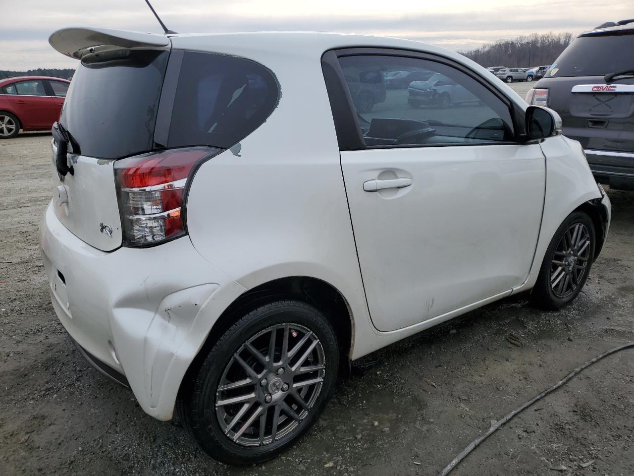 2012 Toyota iQ - Image 3