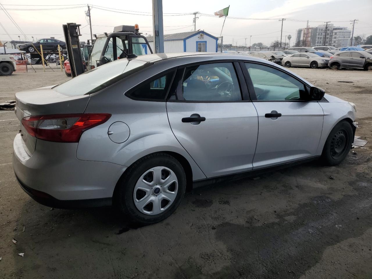 VIN 1FADP3E2XEL169446 2014 FORD FOCUS no.3