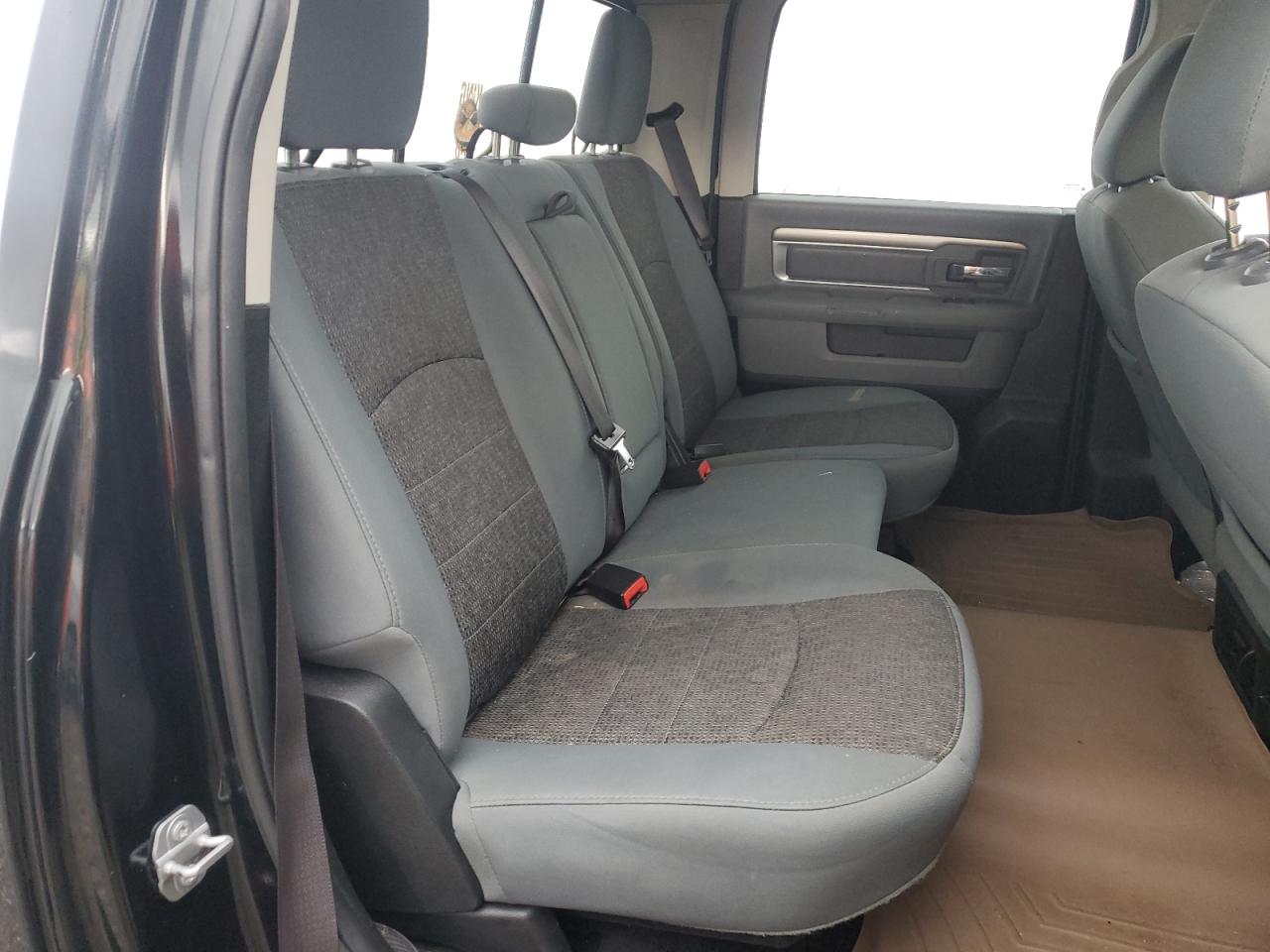 2017 RAM 1500 - Image 10