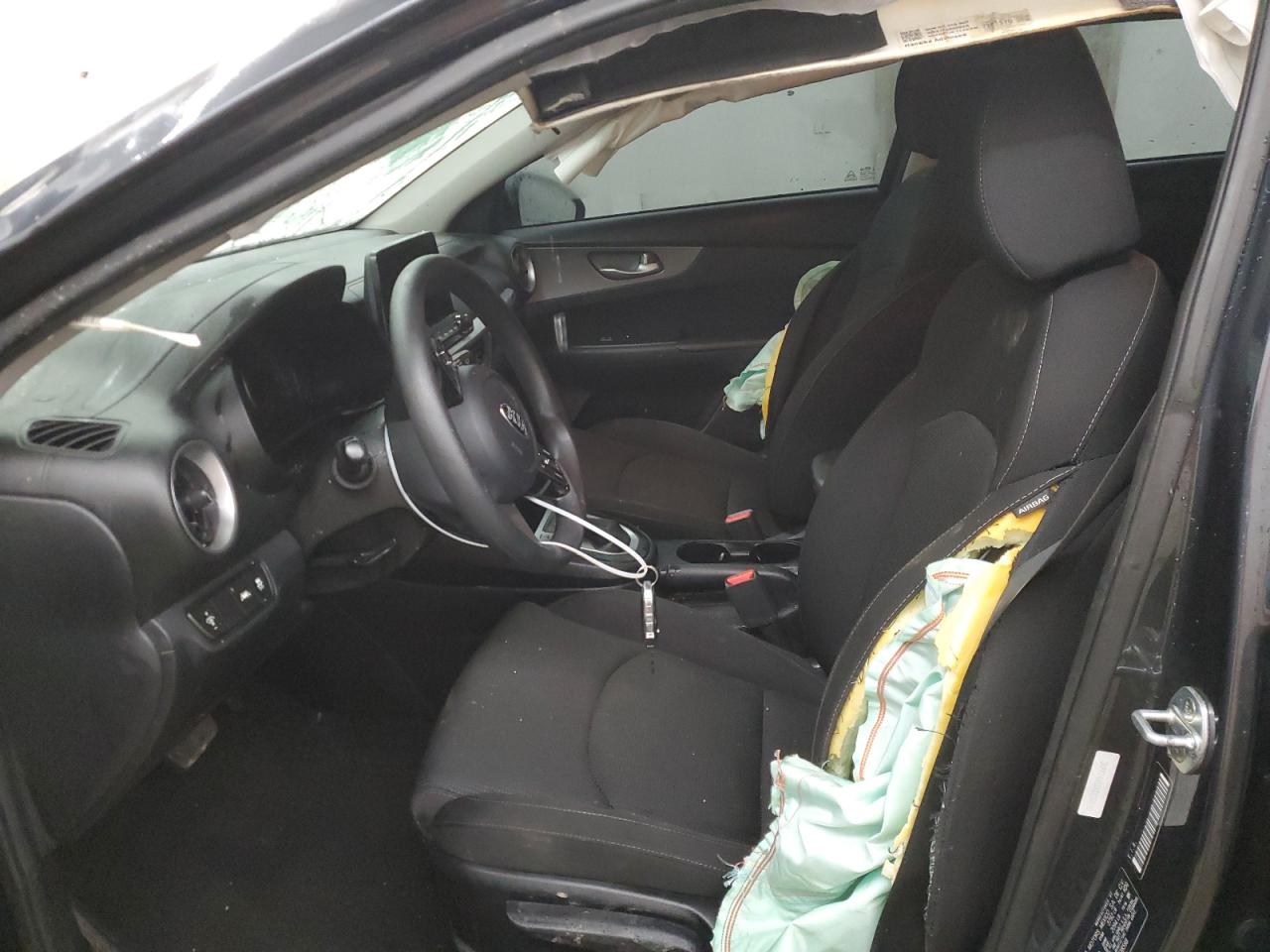 2019 Kia Forte - Image 7
