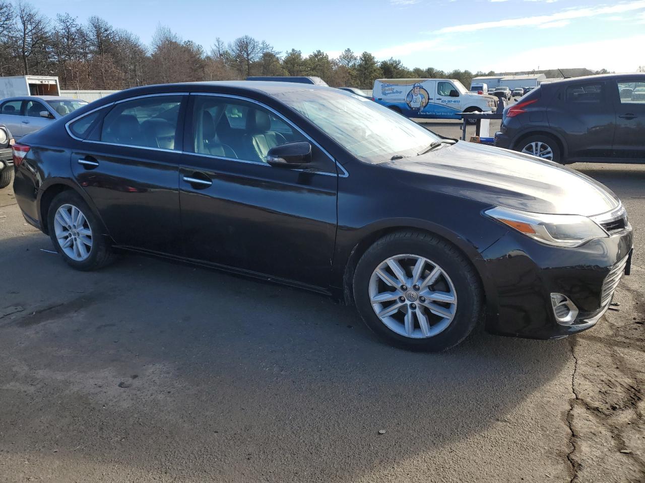 2013 Toyota Avalon - Image 4