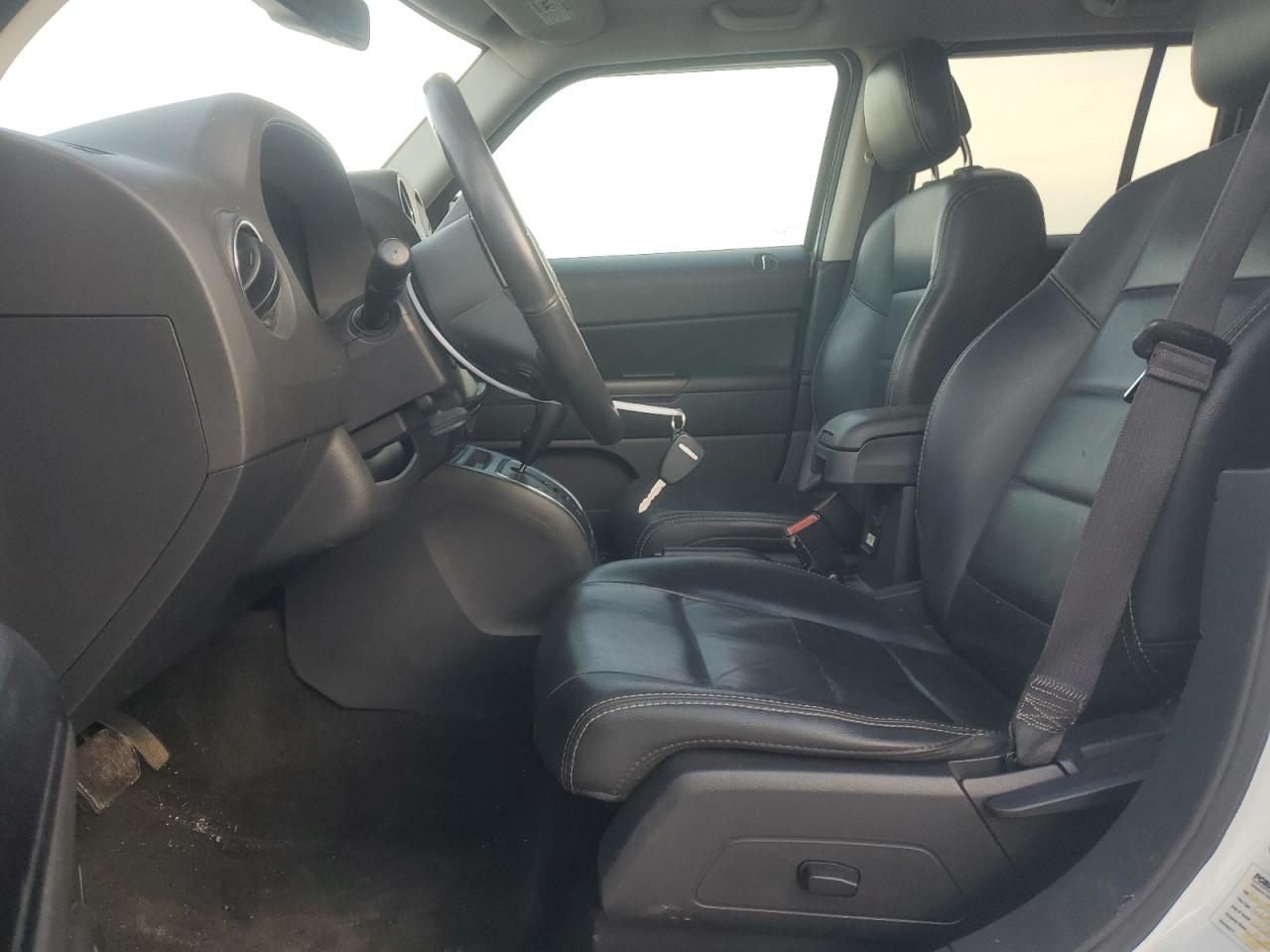 2016 Jeep Liberty (Patriot) - Image 7