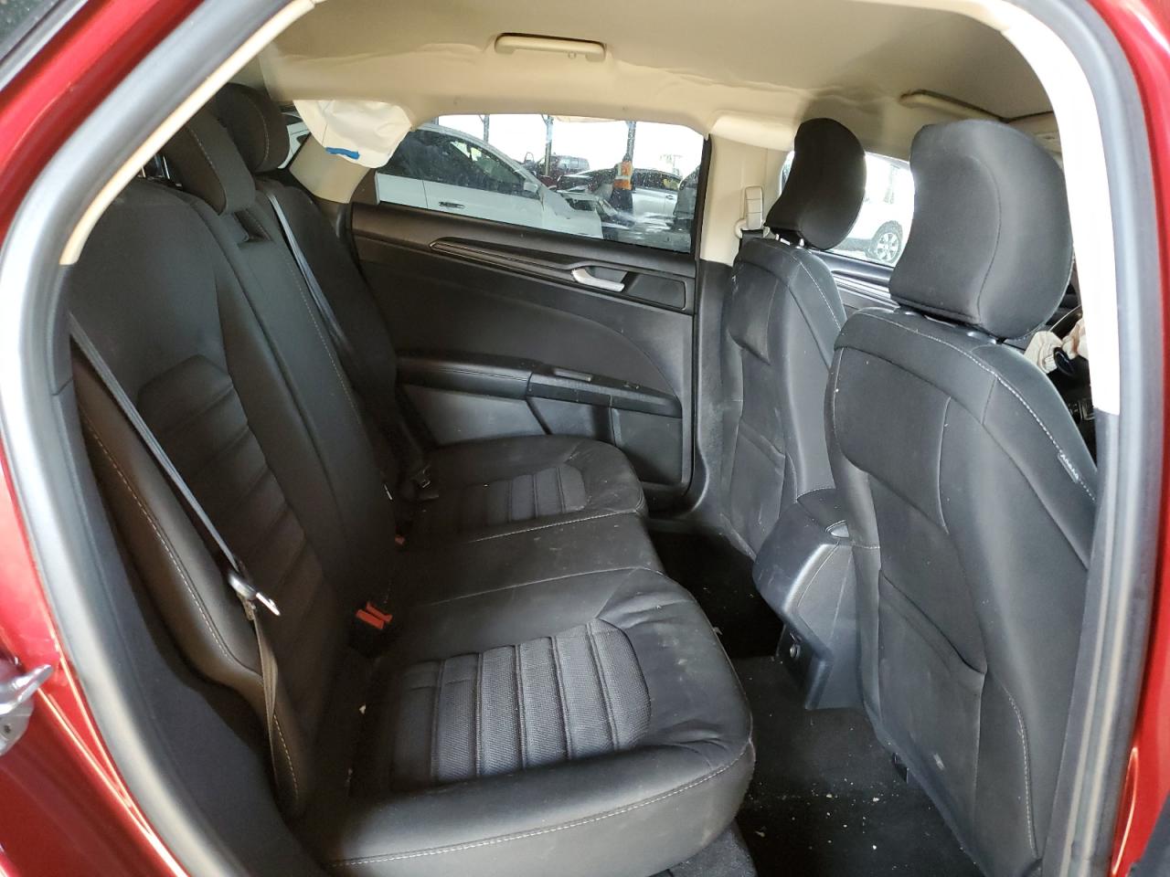 2018 Ford Fusion - Image 11