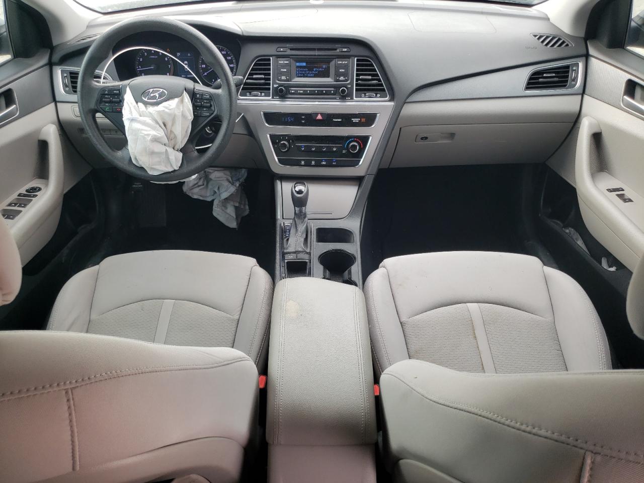 2015 Hyundai Sonata - Image 8