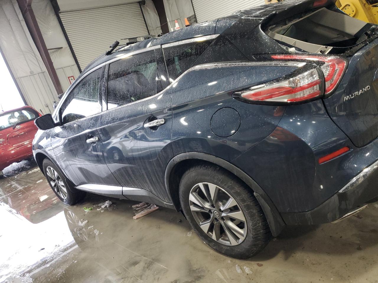 2015 Nissan Murano - Image 2