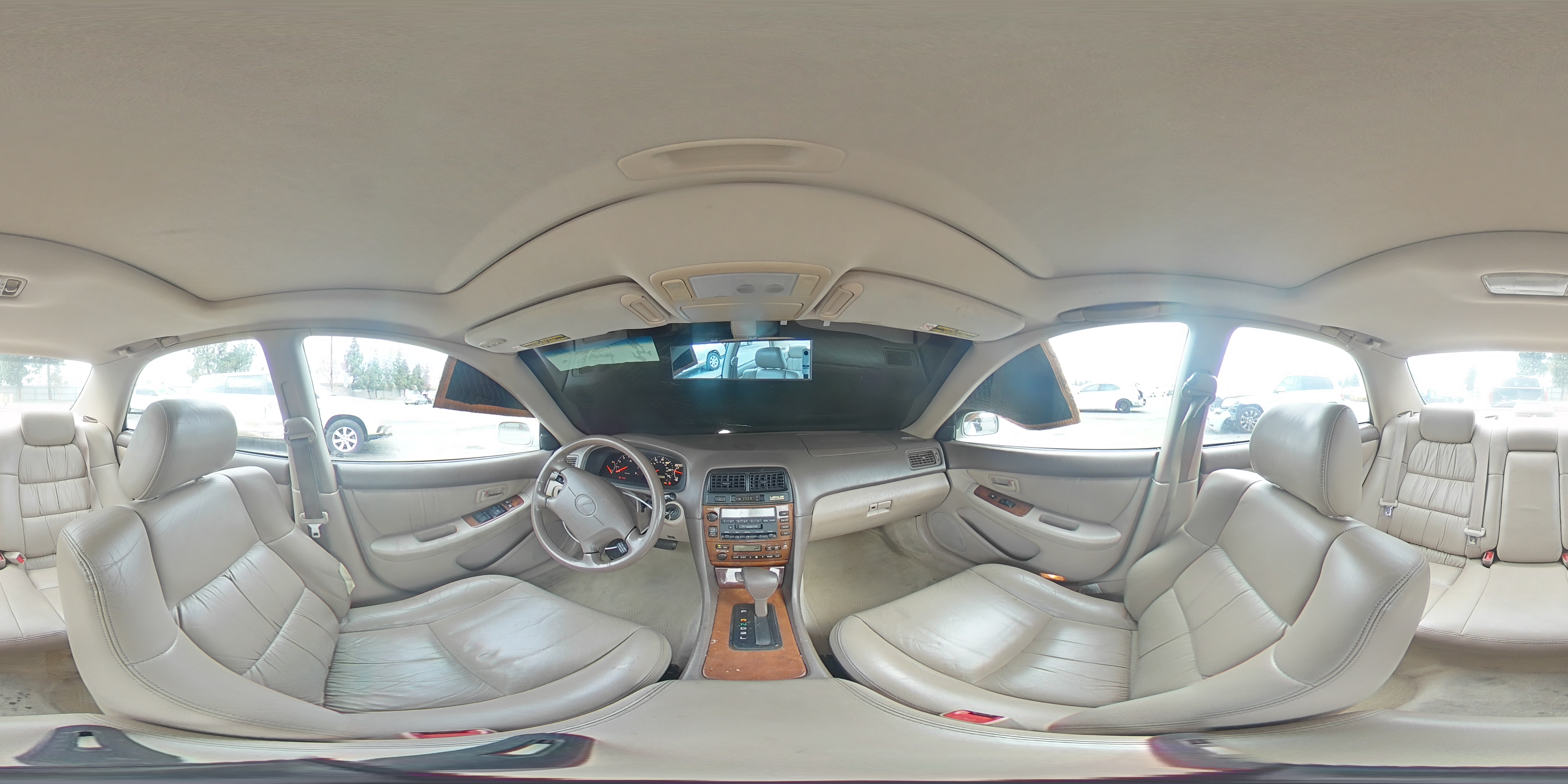 2000 Lexus ES - Image 13