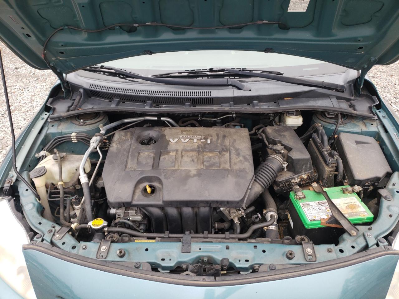 2010 Toyota Corolla - Image 12
