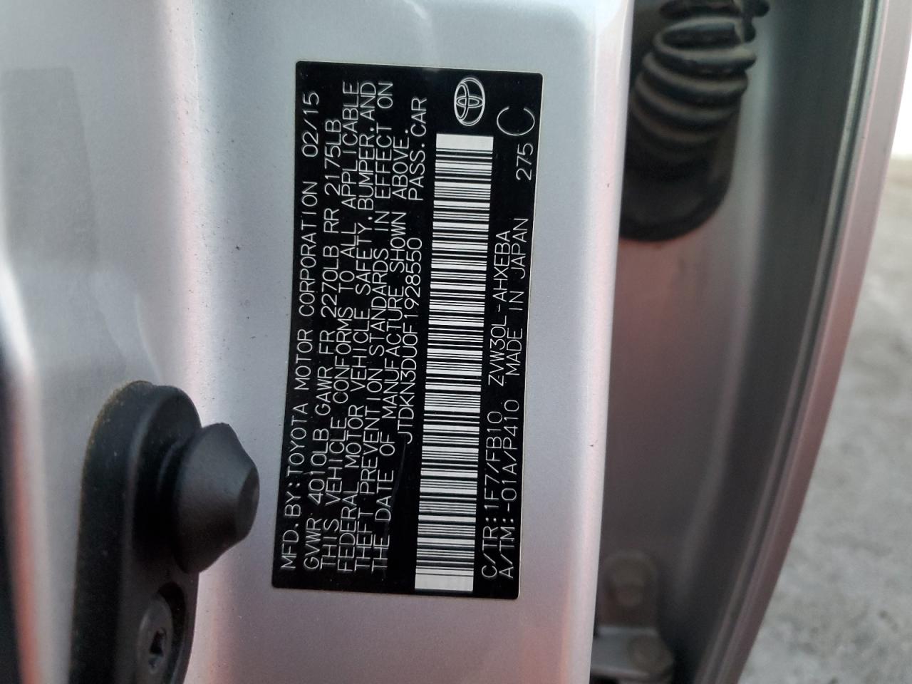 2015 Toyota Prius - Image 13