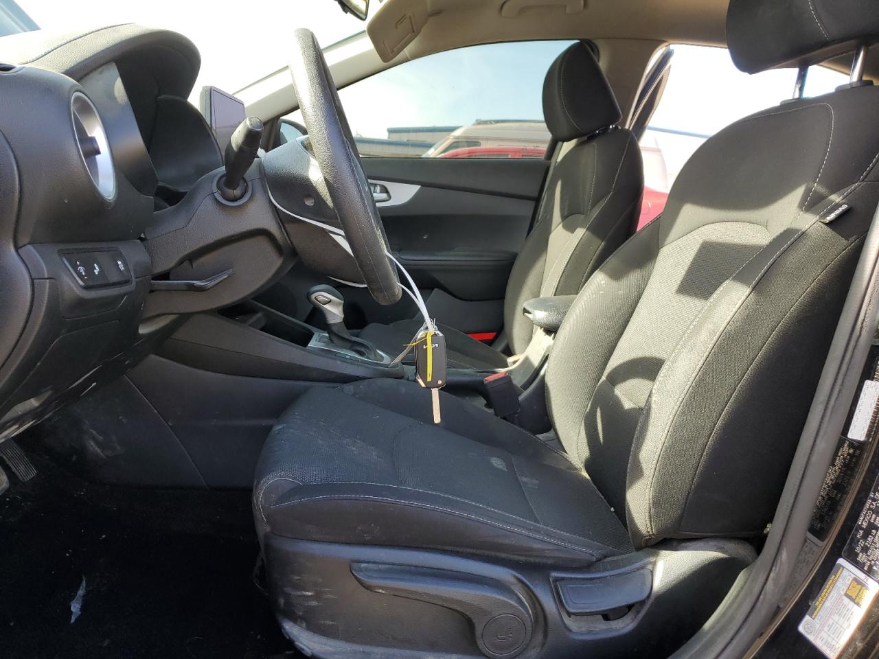 2023 Kia Forte - Image 7