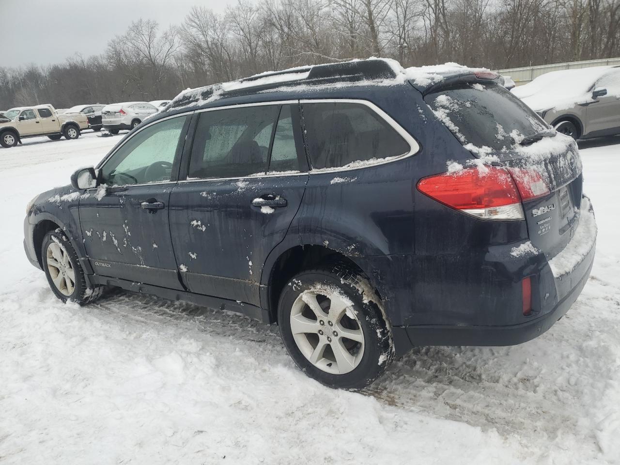 2013 Subaru Outback - Image 2