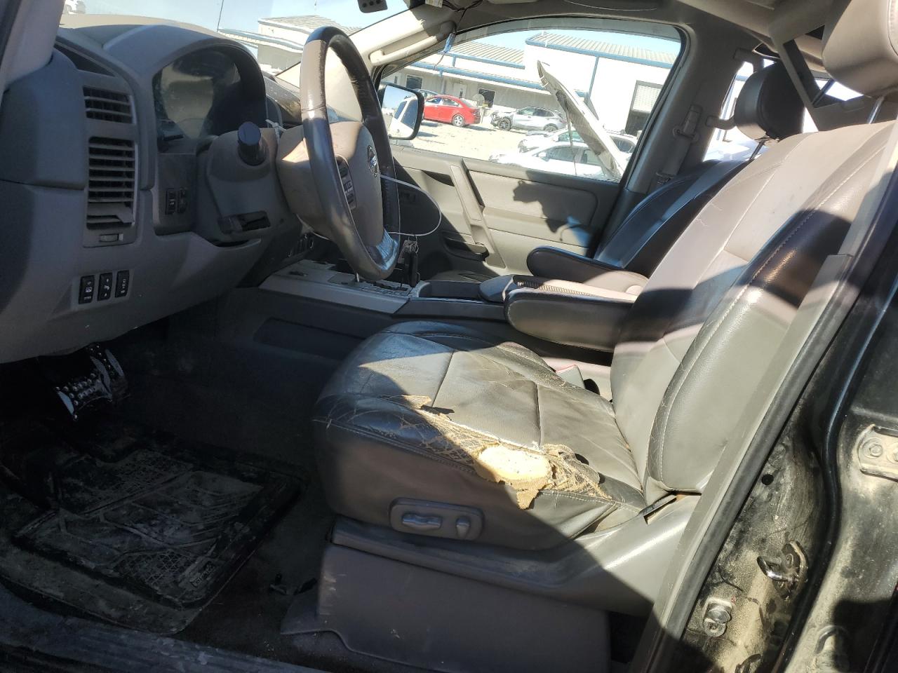 2005 Nissan Titan - Image 7