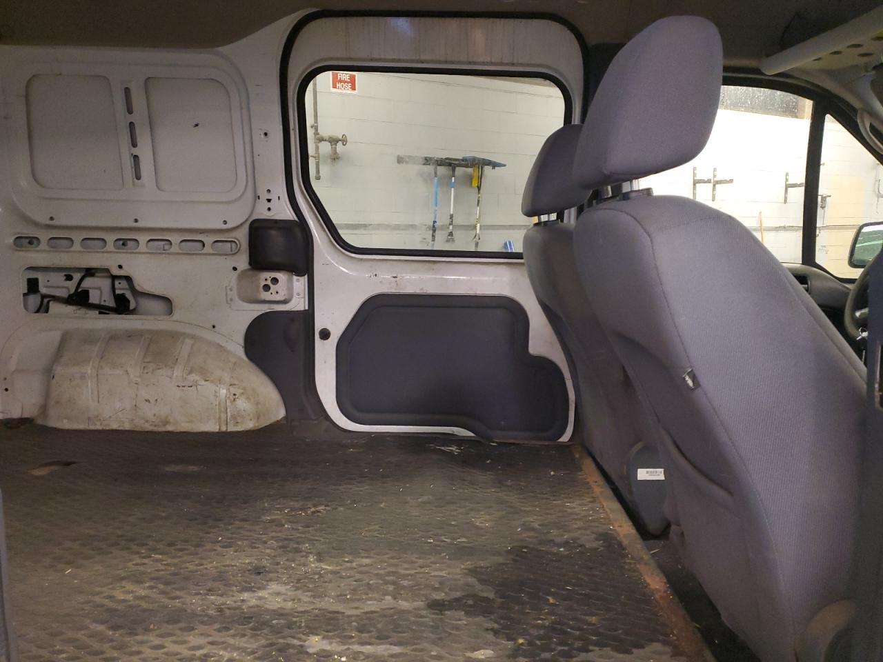 2010 Ford Transit - Image 11