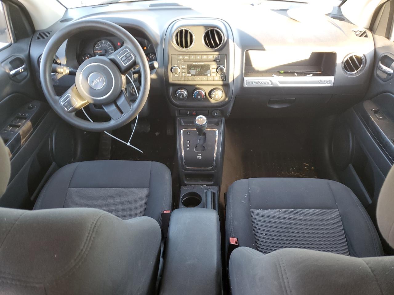 2016 Jeep Compass Sport VIN: 1C4NJCBAXGD621470 Lot: 41618275