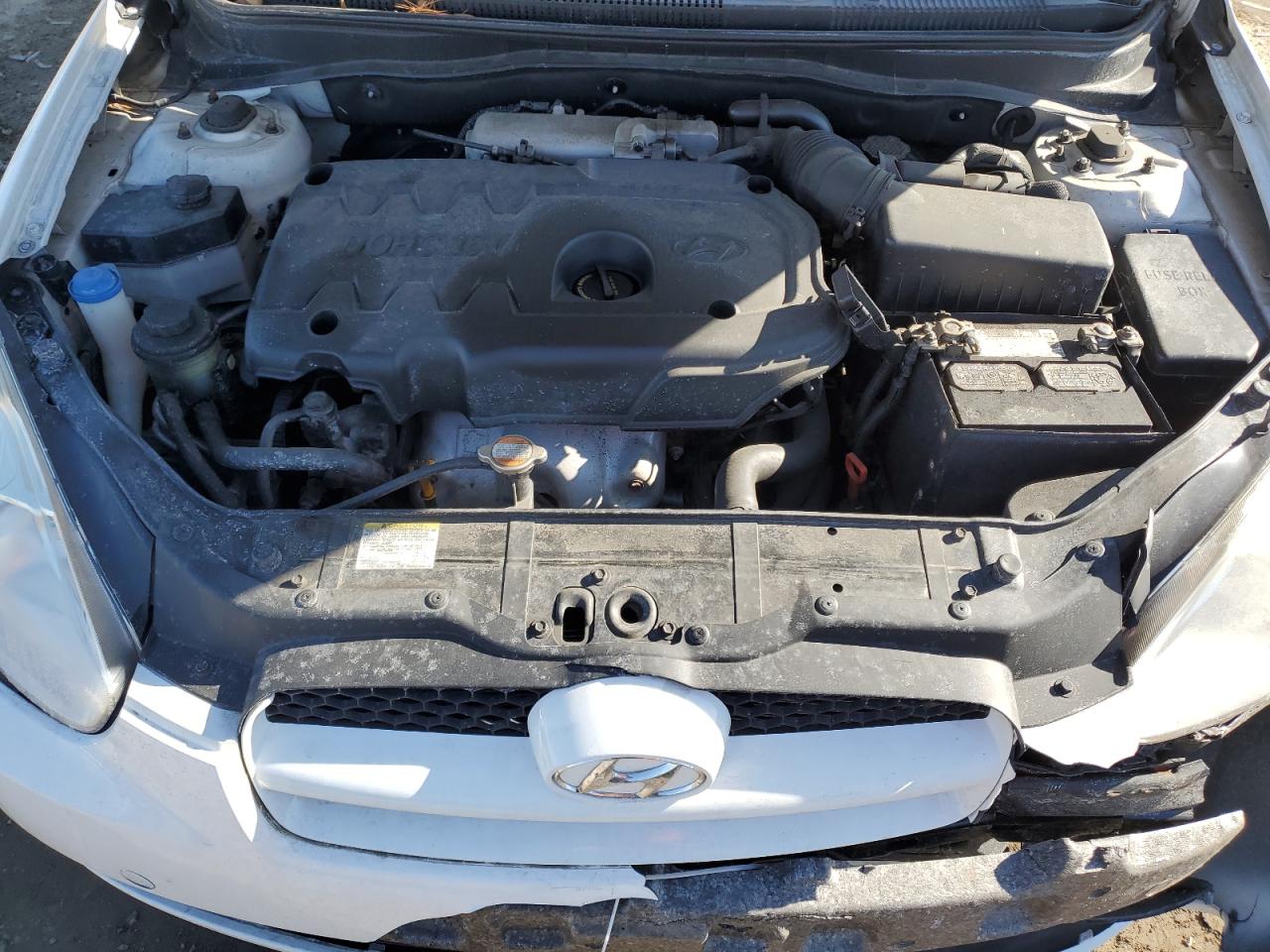 2008 Hyundai Accent - Image 7