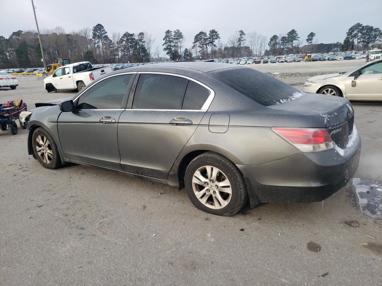 2009 Honda Accord - Image 2