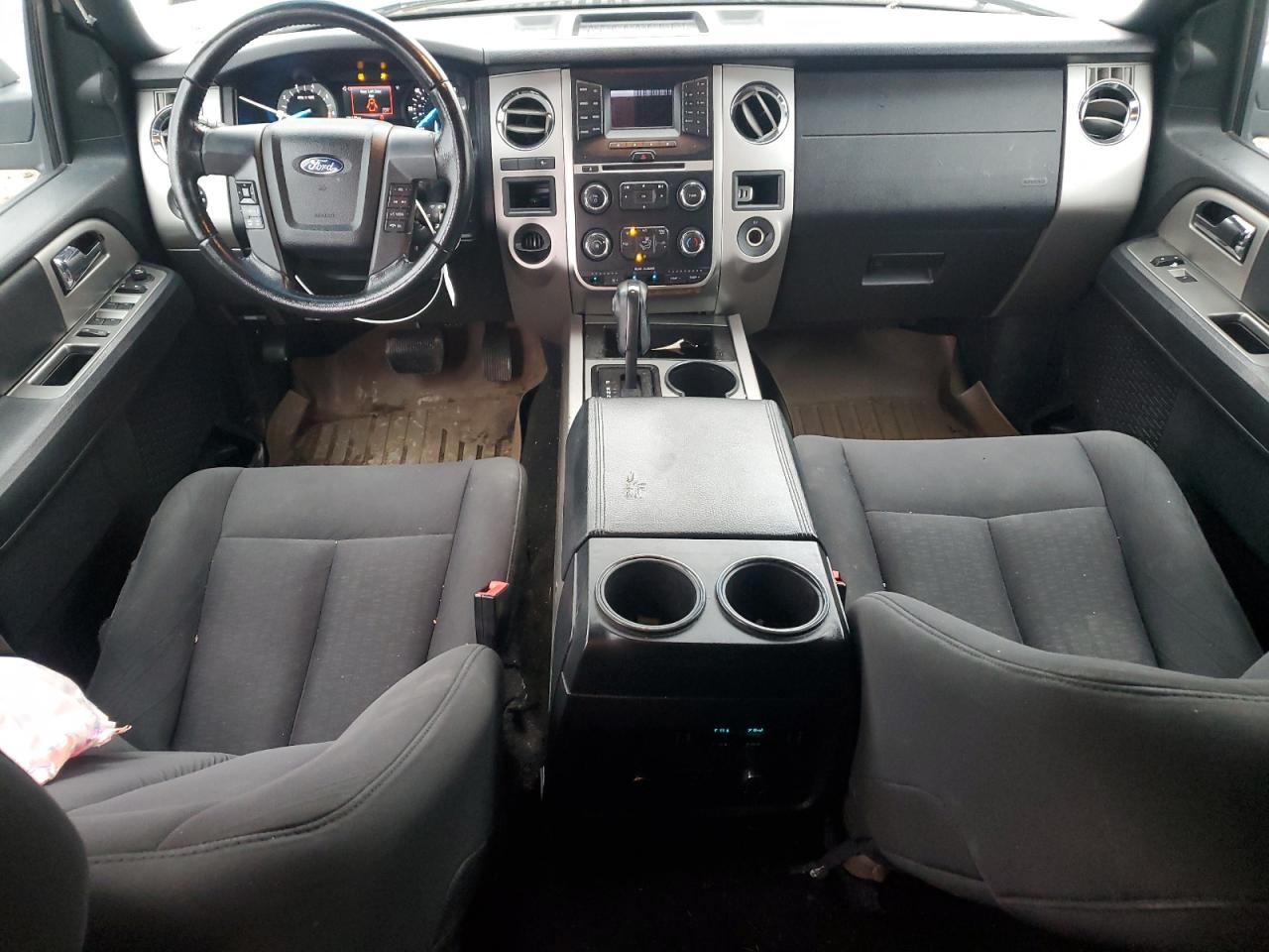 2017 Ford Expedition - Image 8