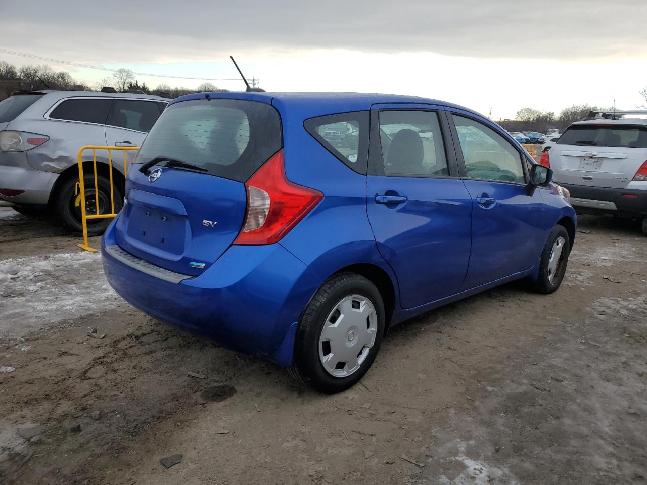 2015 Nissan Versa - Image 3