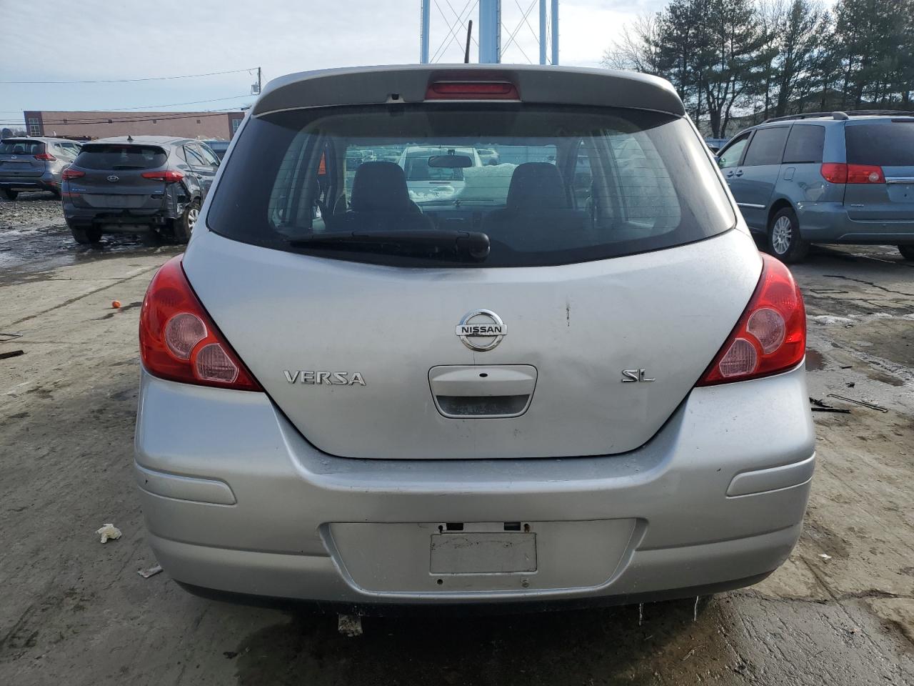 2009 Nissan Versa - Image 6