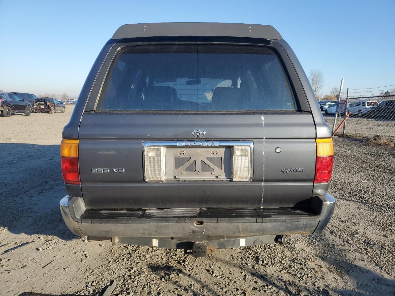 1993 Toyota 4Runner - Image 6