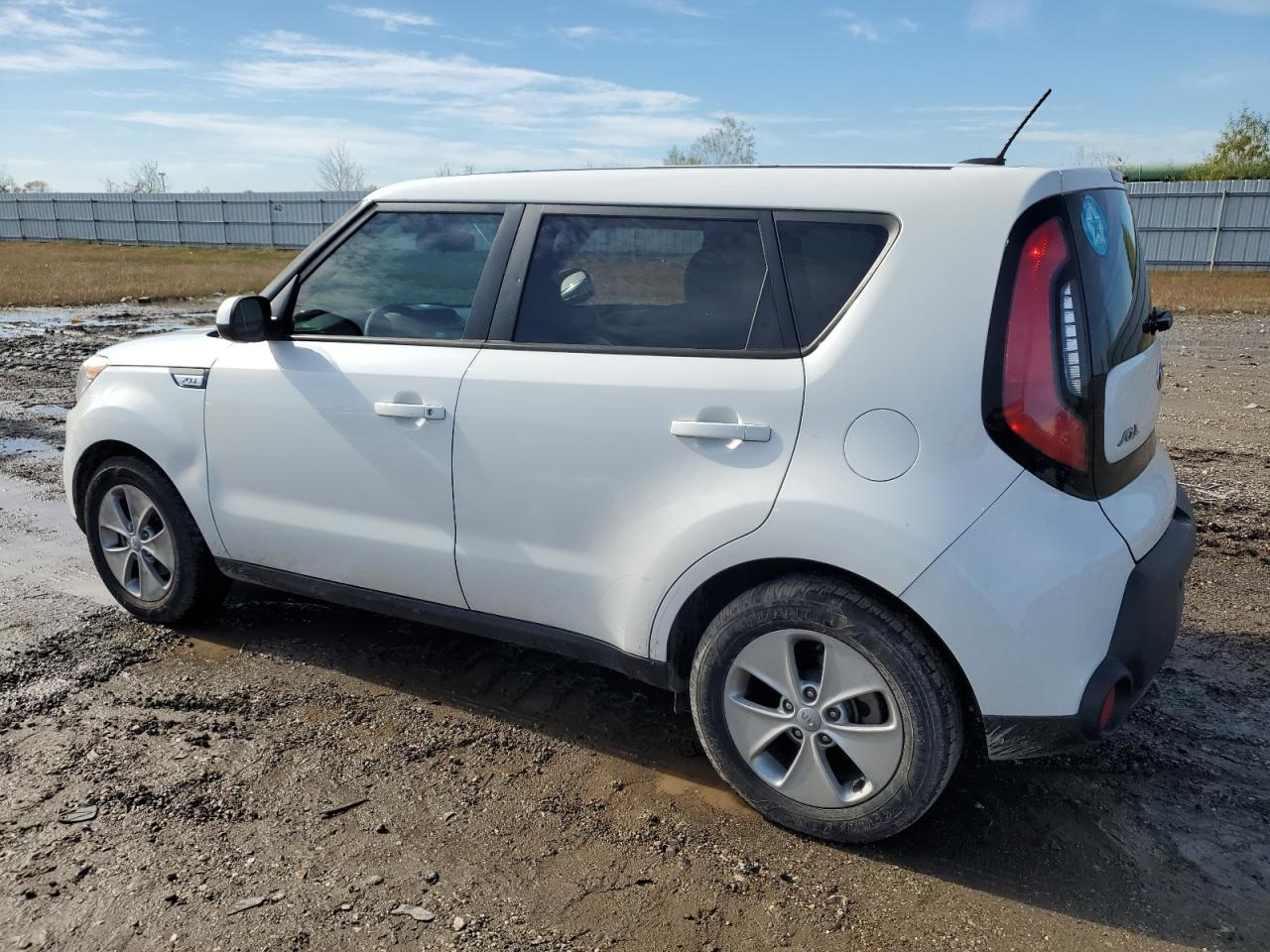2015 Kia Soul - Image 2