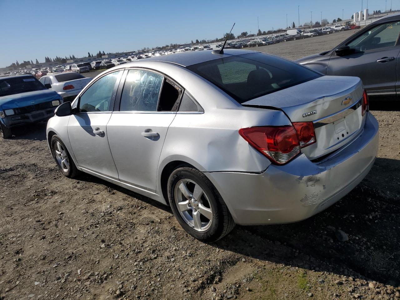 VIN 1G1PC5SB9E7130917 2014 CHEVROLET CRUZE no.2