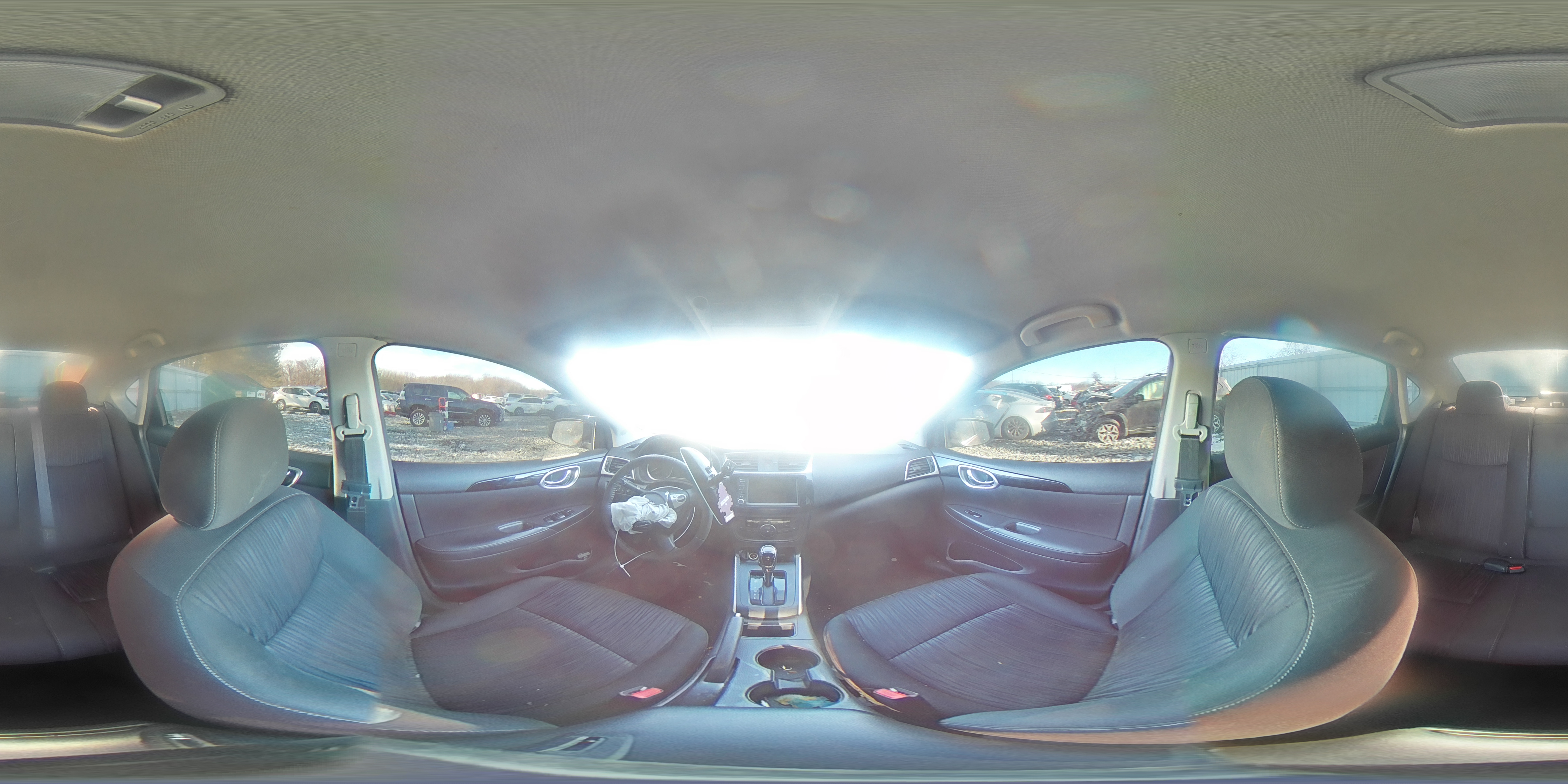 2019 Nissan Sentra - Image 13
