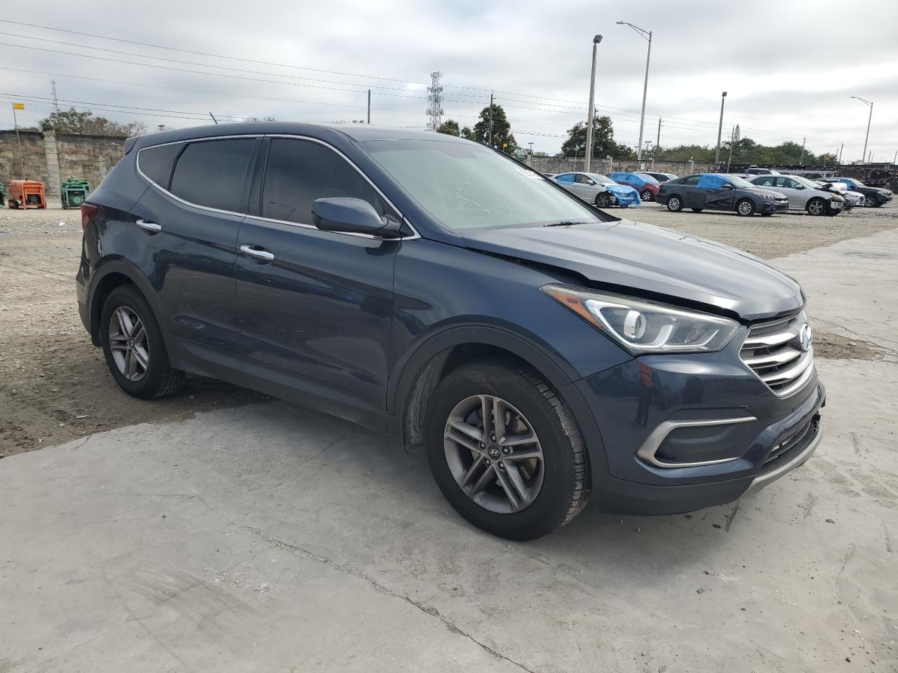 2018 Hyundai Santa Fe - Image 4