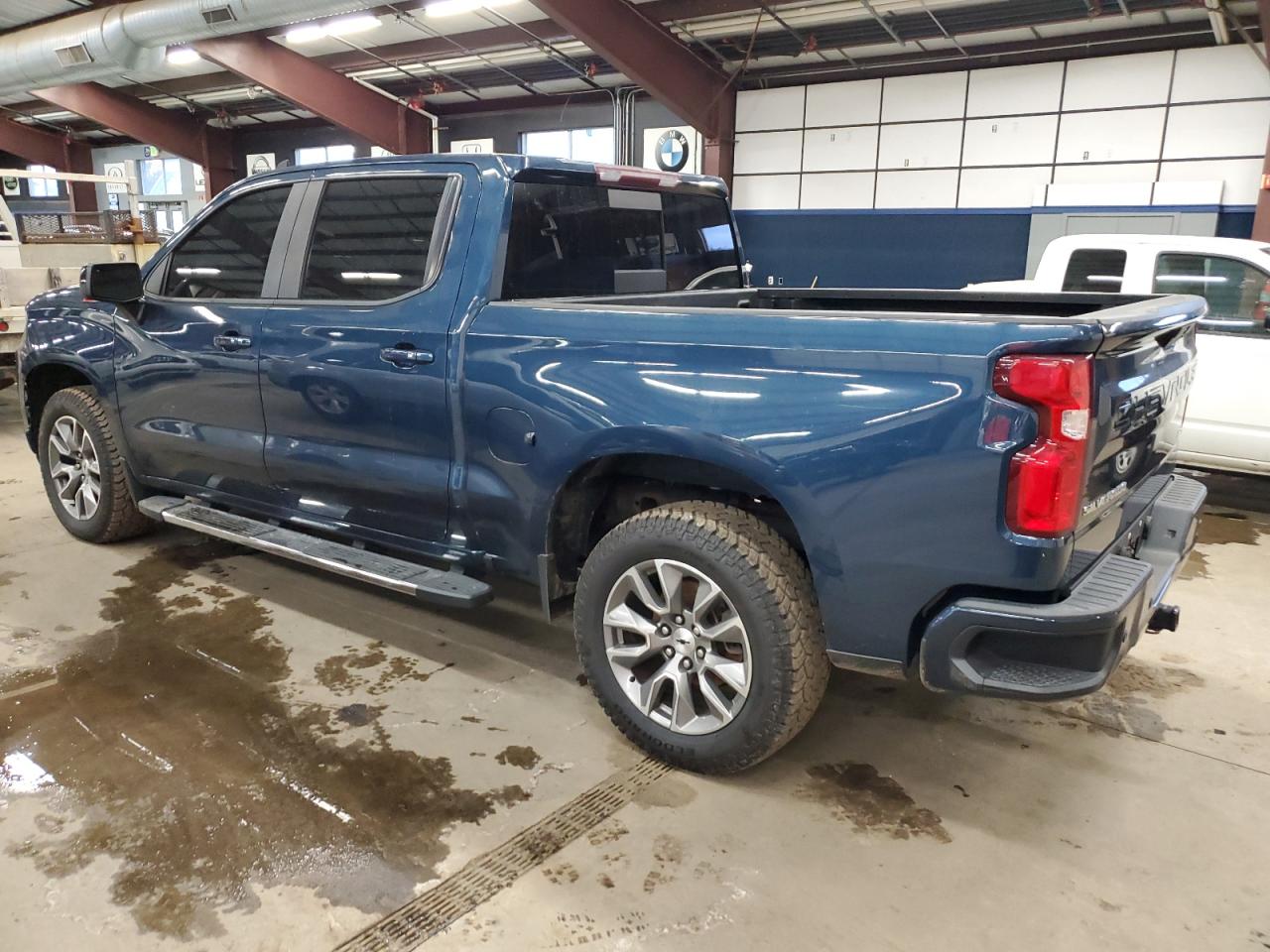 2019 Chevrolet Silverado - Image 2