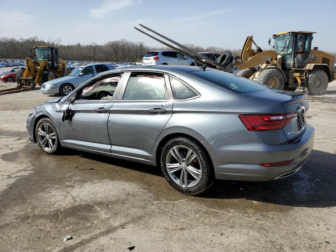 2020 Volkswagen Jetta - Image 2