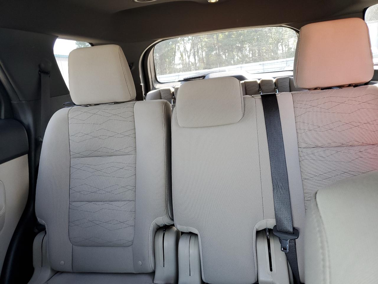 2013 Ford Explorer - Image 10
